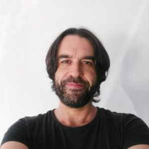 Meet your Posher, Luis